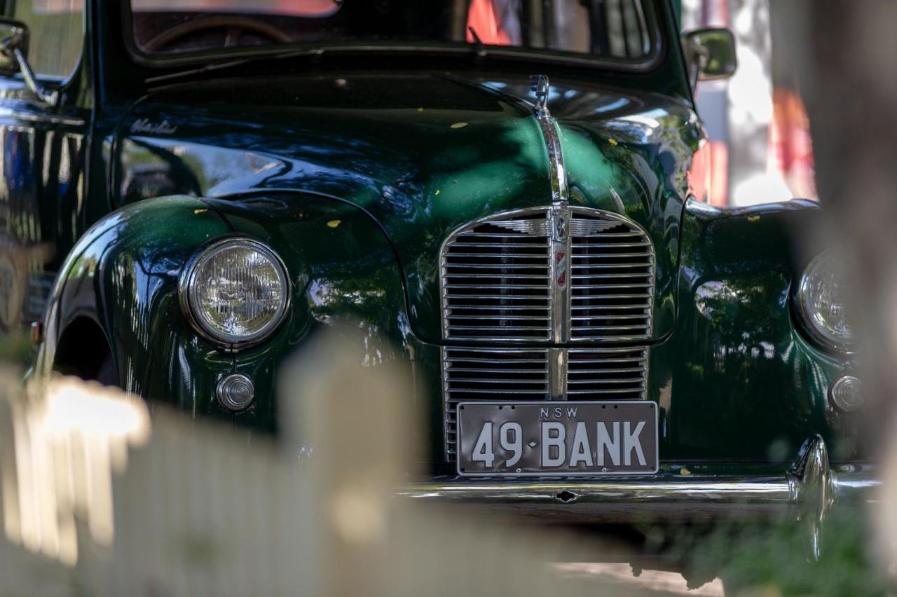 The Old Bank Gladstone Licensed Restaurant & Boutique Accommodation Hat Head エクステリア 写真